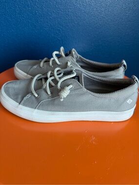 Sperry Women's Crest Vibe Linen Grey Sneaker USA 8 EU 39 Medium